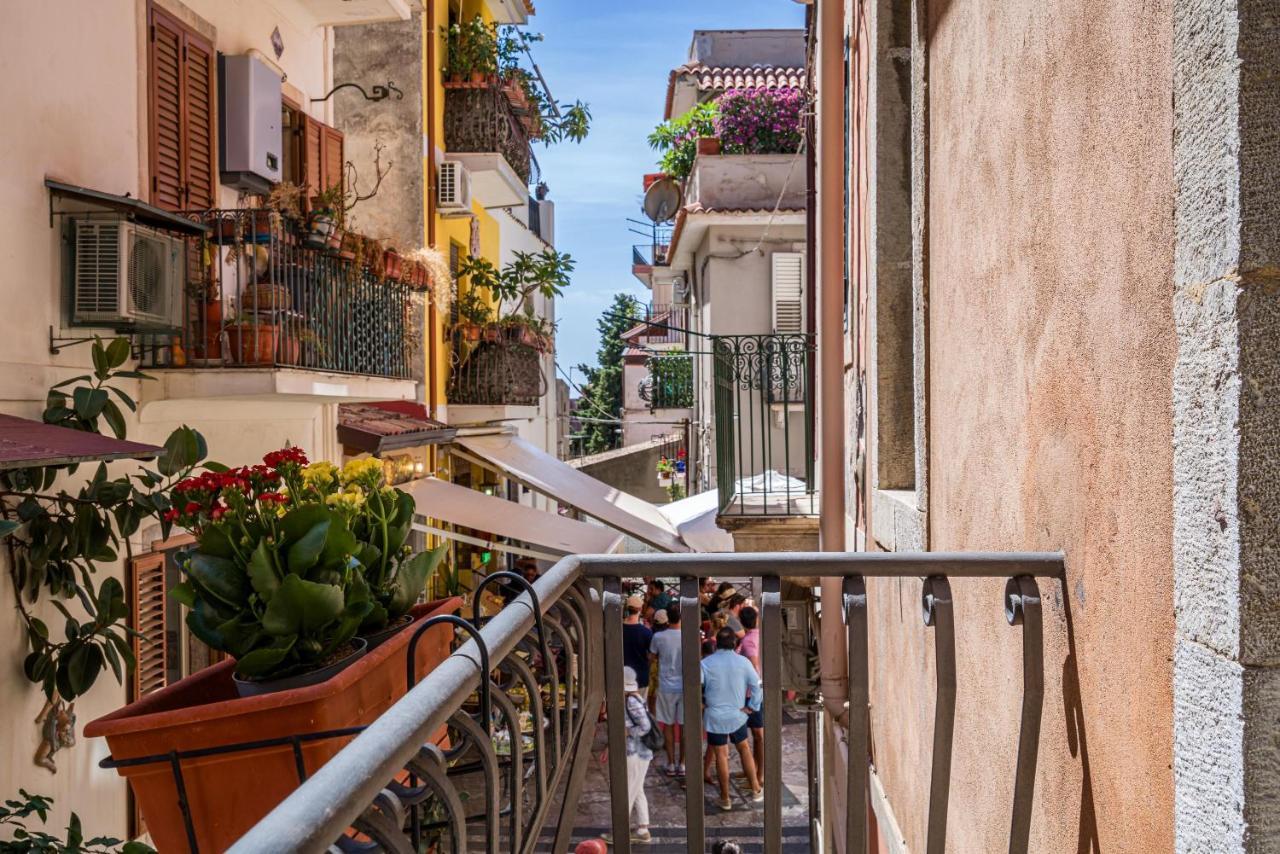 Blondie Taormina Exteriör bild